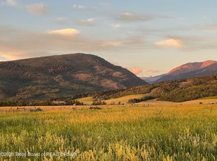 1100 Cherry Grove Ln, Victor, ID 83455