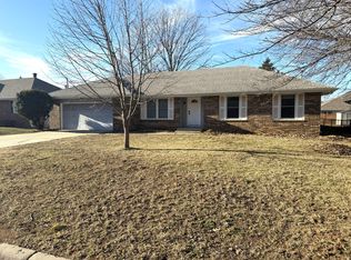 4031 S Eaton Ave, Springfield, MO 65807