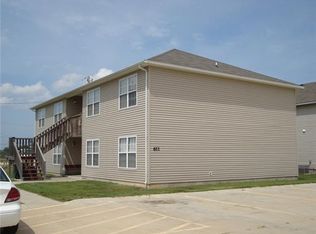 611D Westfield Pl, Gravette, AR 72736