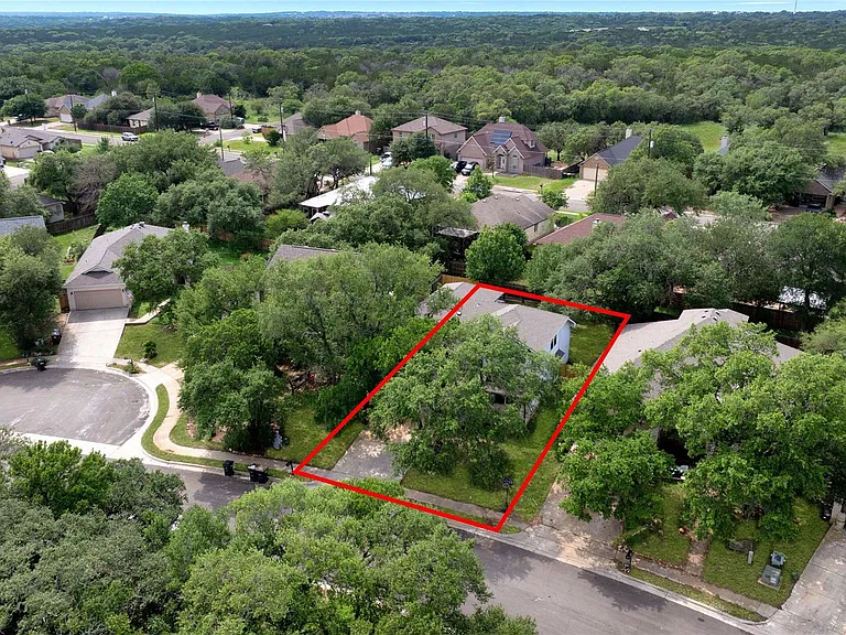 121 Park Ln — Photo 35