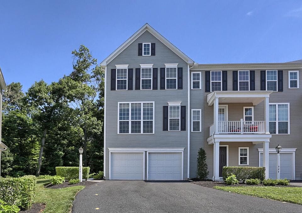 1st image of 520 Rayburn Ct