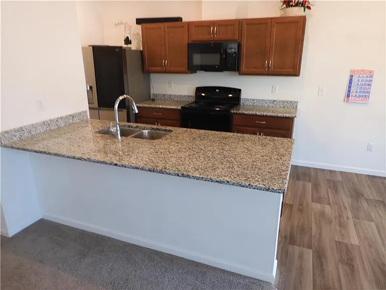 4208 Aine Dr — Photo 9