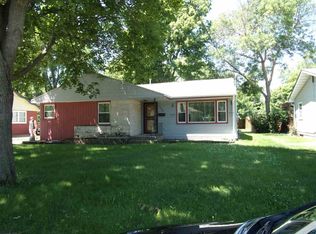 1328 Garfield Ave, Beloit, WI 53511