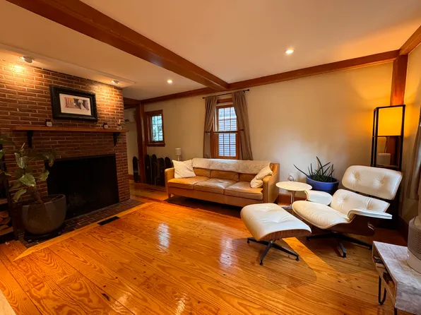 78 Sycamore St APT 2, Somerville, MA 02145