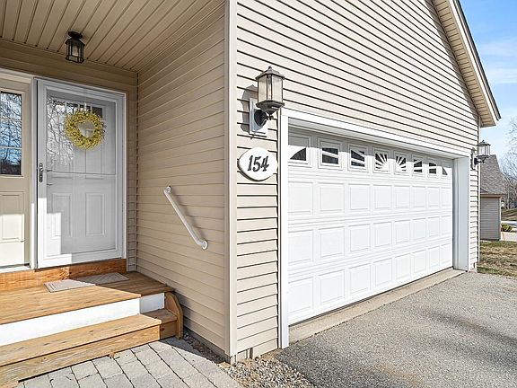 2nd image of 154 Hall Road