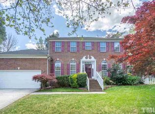 308 Tecumseh Ct, Cary, NC 27513