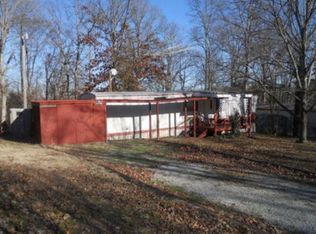 66 W Cumberland Rd, Camden, TN 38320
