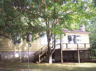 11269 Lake Shore Dr, Charlevoix, MI 49720