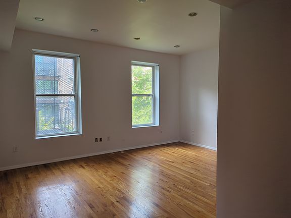 4th image of 512 E 119th St APT 2