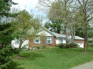 7 Curtis Dr, Medfield, MA 02052