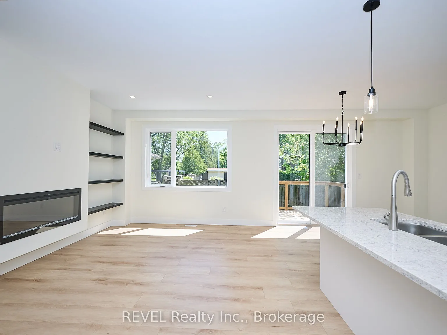 3 bed, $2,600 — Photo 4