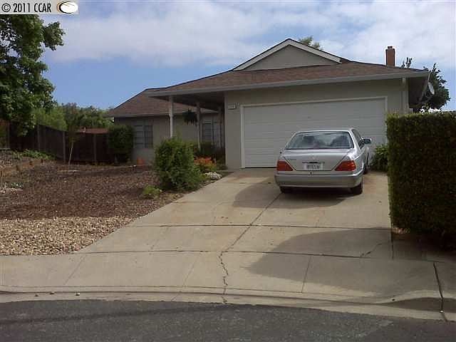 1st image of 2725 Alamo Ct