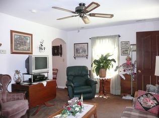 1060 Huguenot Trl, Midlothian, VA 23113