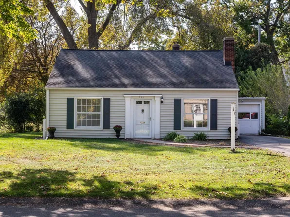 301 Woodland Cir, Madison, WI 53704