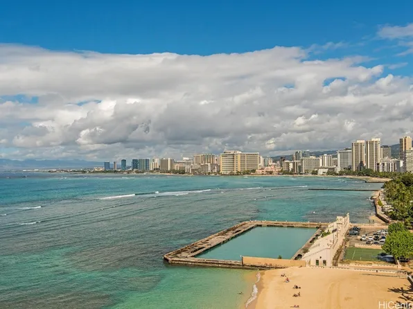 2877 Kalakaua Ave APT 1002, Honolulu, HI 96815