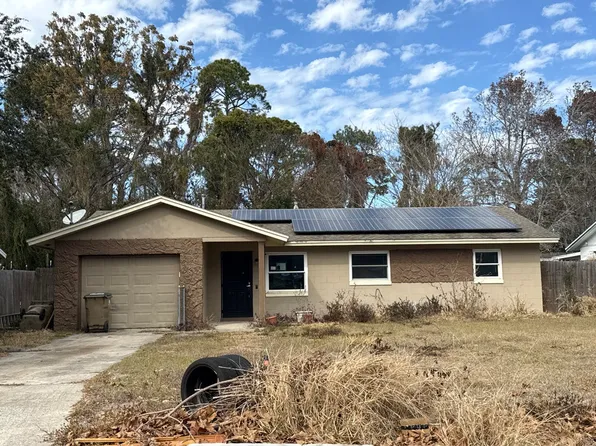 3125 Ruby Dr, Mount Dora, FL 32757