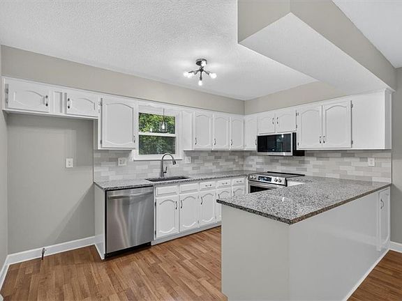 4th image of 17305 E 51st Ct S