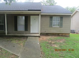 1009A University St, Albany, GA 31707