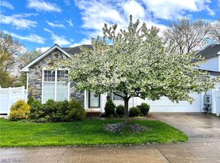 20415 Brookstone Trl, Middleburg Heights, OH 44130