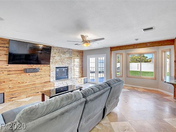 5th image of 4612 Steeplechase Ave