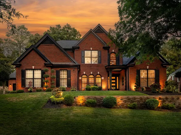 3035 Coral Bell Ln, Franklin, TN 37067