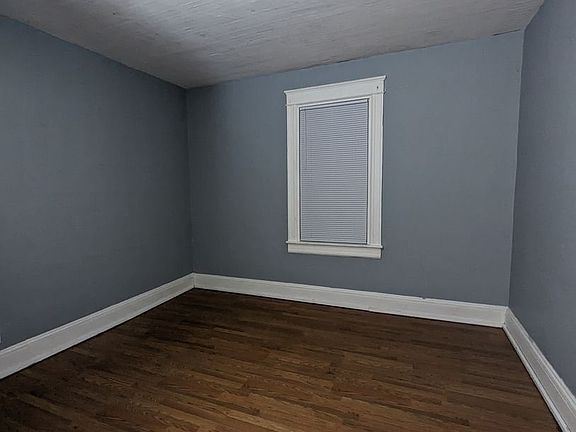5th image of 149 River St #1