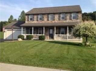 1297 Poplar St, East Earl, PA 17519