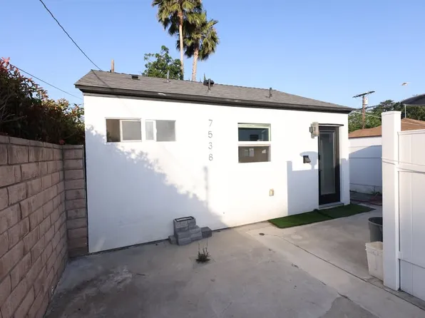 7538 Gaviota Ave, Van Nuys, CA 91406