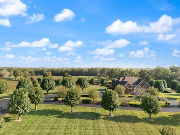 1488 Pine Grove School Rd, London, KY 40744