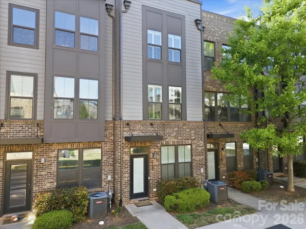 522 Music Hall Way, Charlotte, NC 28203