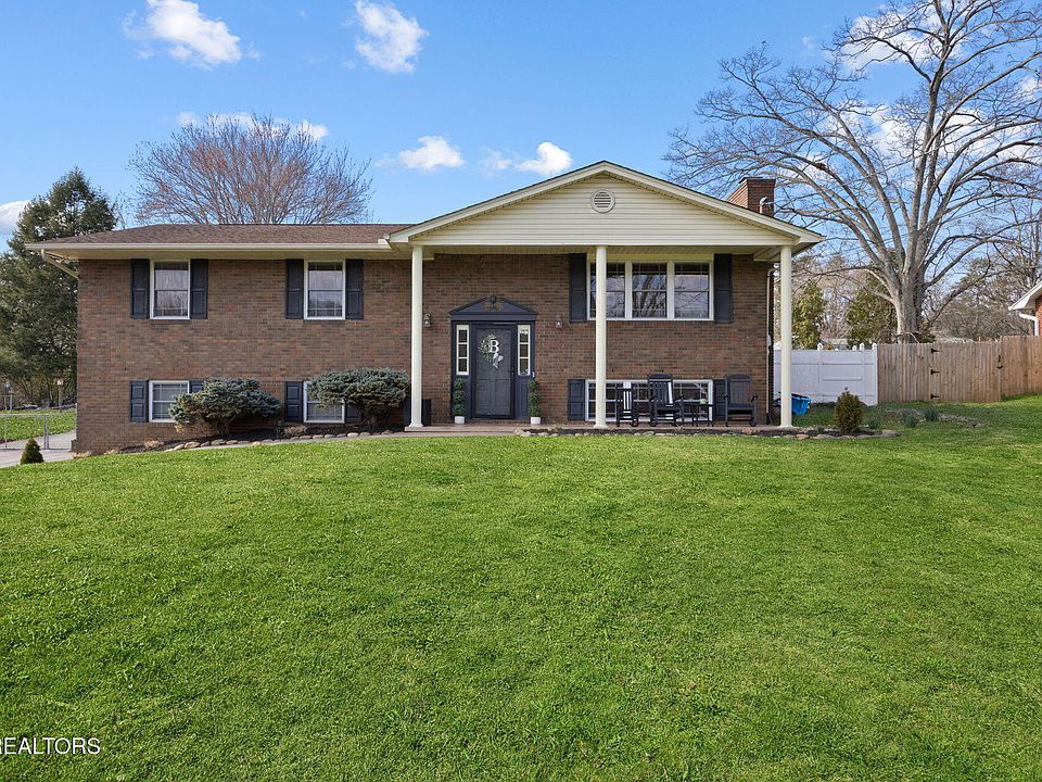 1st image of 605 Ensley Dr