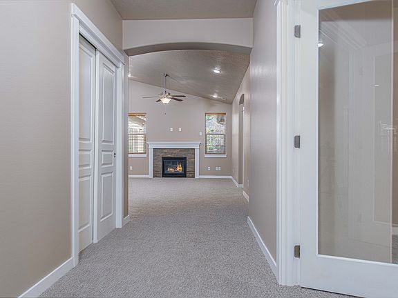 5th image of 19711 SW Aspen Ridge Dr
