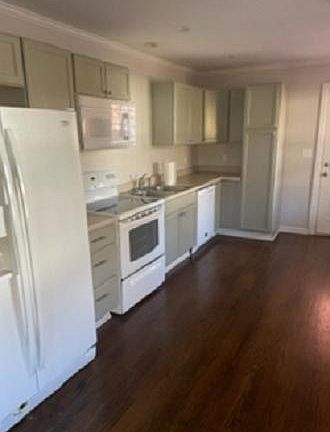 2nd image of 7103 Richland Dr