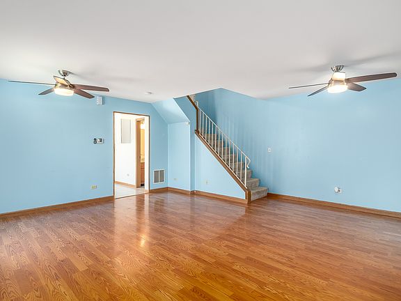 3rd image of 2955 Dorothy Dr