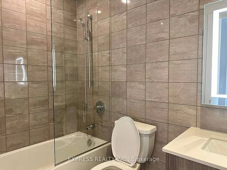 8 Cumberland St #4305 — Photo 9