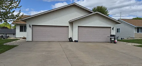 1002 Georgene St Photo 1