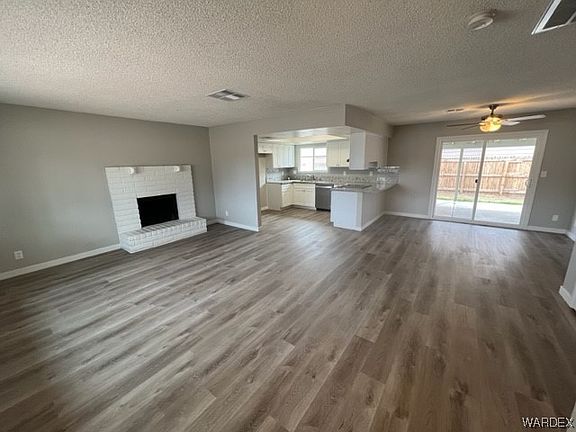 4th image of 1570 E Cottonwood Lane