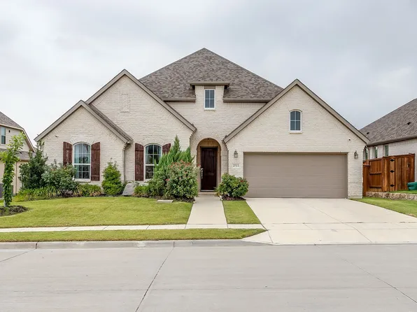 4713 Valley Peak Cv, Roanoke, TX 76262