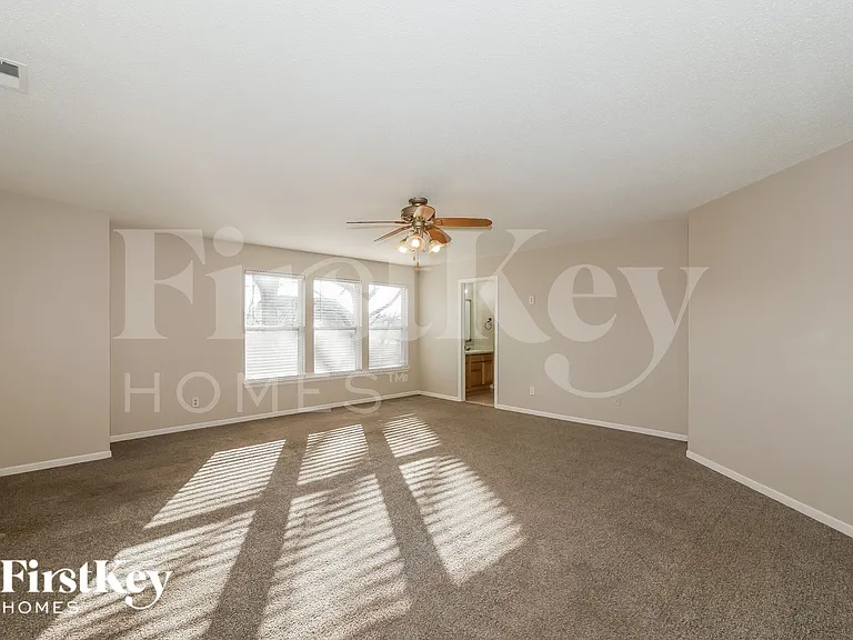 6845 Woodland Heights Dr — Photo 10