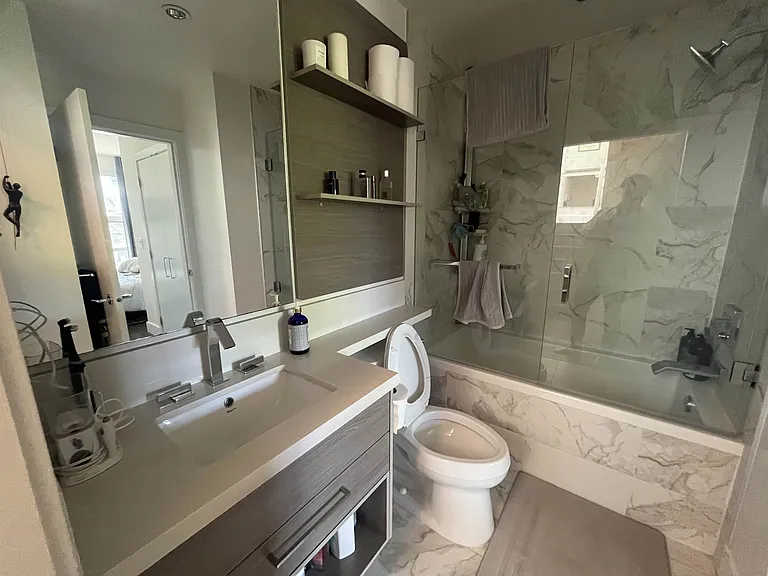 1628 W 4th Ave #410 — Photo 4