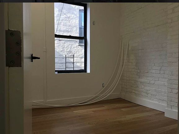 5th image of 623 Metropolitan Ave #20