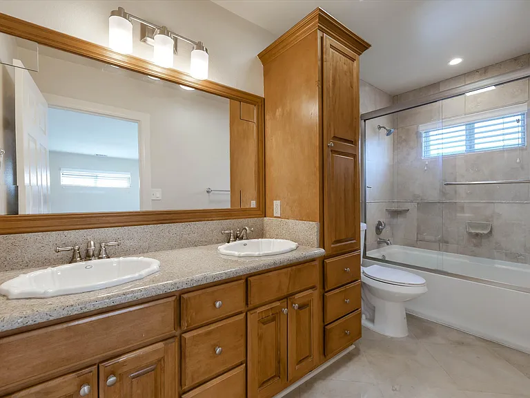 3424 Bellevue Ave — Photo 21