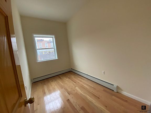 4th image of 103-22 96th St #1