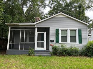 1107 W Burdeshaw St, Dothan, AL 36303