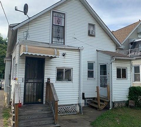 3rd image of 3491 W 52nd St