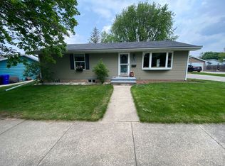 1500 W Lindbergh St, Appleton, WI 54914