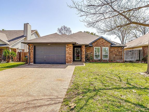 2nd image of 1429 Gainsborough Way