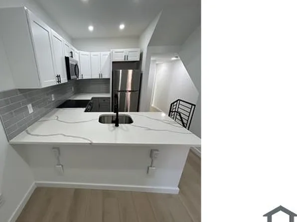 2408 Turner St #2, Philadelphia, PA 19121