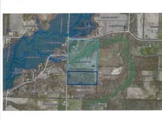 14882 Flynn Rd, Three Oaks, MI 49128