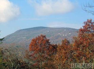 1054 Hawk Mountain Rd, Lake Toxaway, NC 28747